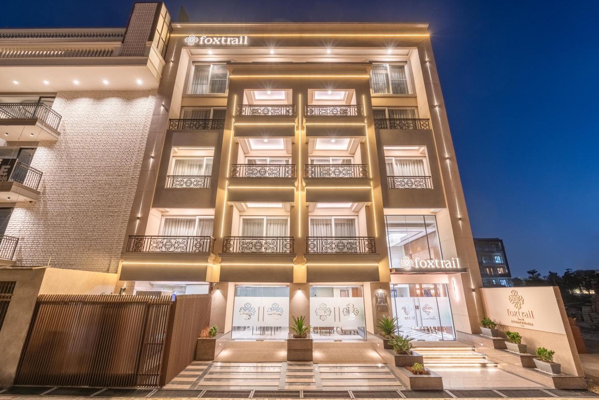 Foxtrail, Sector 42 - Am Hotel Kollection Gurgaon Exterior foto